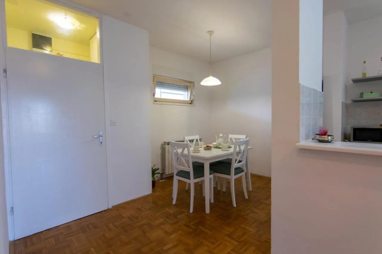Apartment Danny Zadar